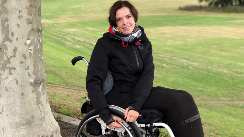 1245960-Regina Fernandez on wheelchair blog post World MS Day-HC (1)